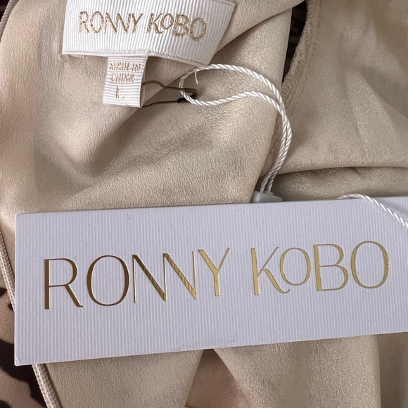 Ronny Kobo Dress - Picture 16 of 17